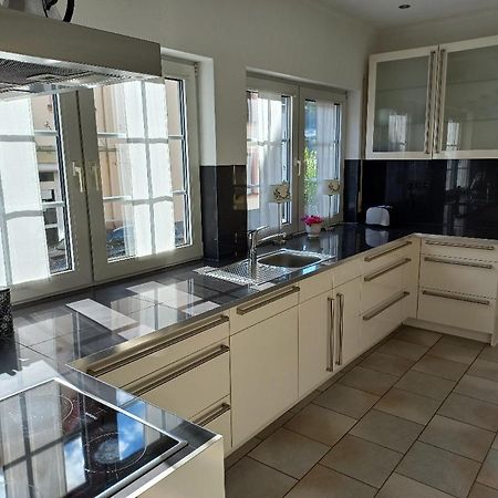 Ferienwohnung Brautroeckchen Bullay Exterior foto