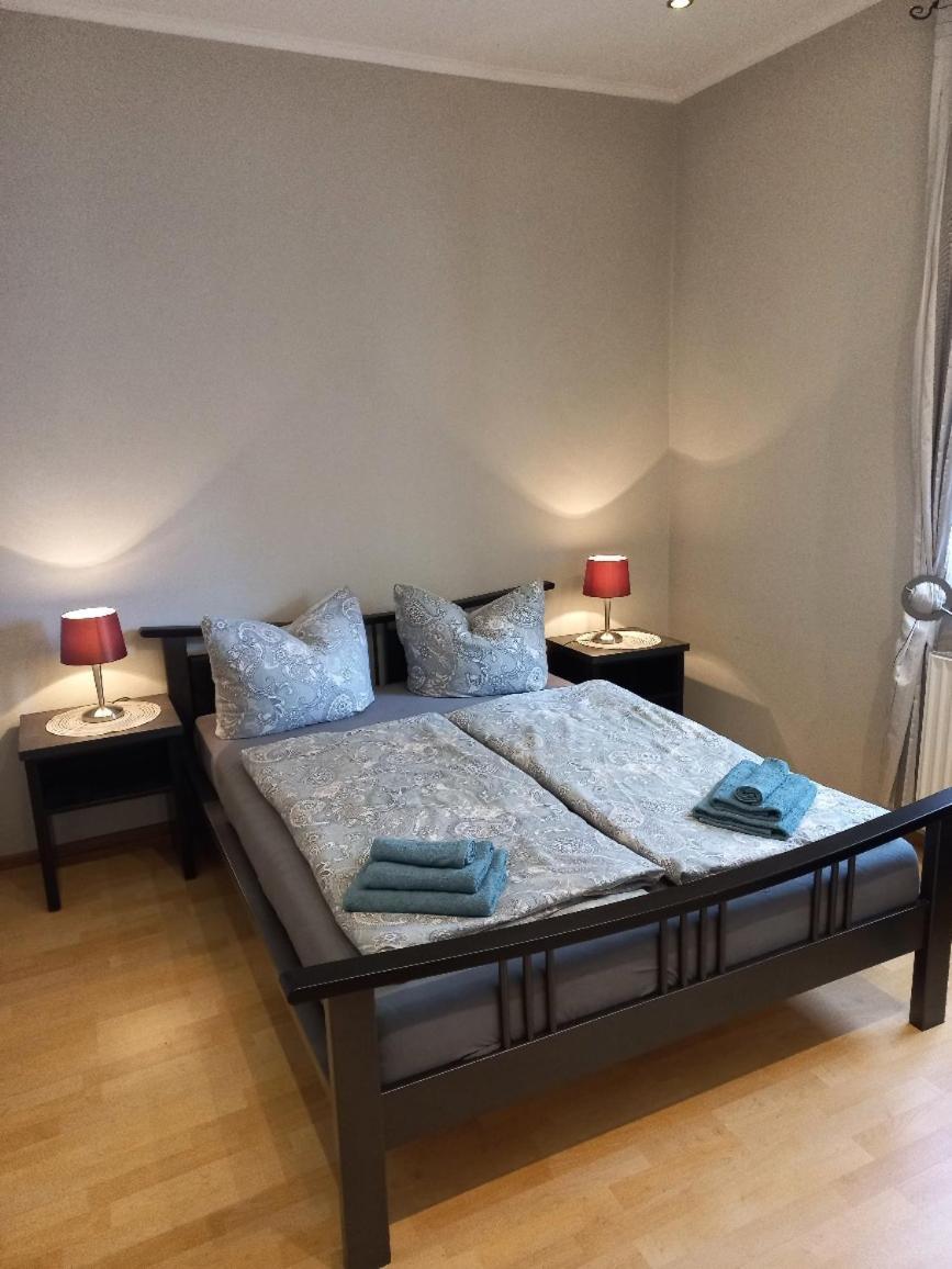 Ferienwohnung Brautroeckchen Bullay Exterior foto